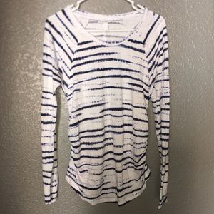 Long sleeve Maternity T-shirt